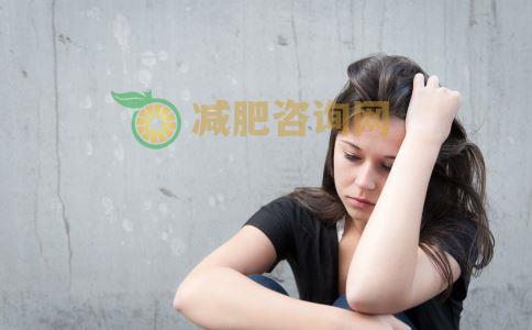 一直吃的很少还不瘦是怎么回事 吃的少也瘦不下是怎么回事 吃的少还长胖是为什么