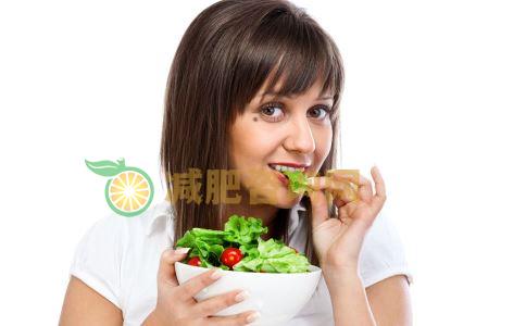 减肥体重常常起起伏伏是怎么回事 减肥体重总是起起伏伏是怎么回事 减肥期间体重总是反弹正常吗 减肥体重反弹怎么办