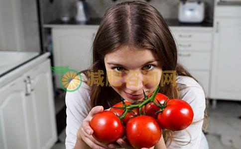 节食减肥的好处有哪些 节食减肥常见的误区 盲目节食有哪些危害