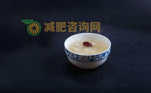 湿气重会导致肥胖吗 吃什么可以除湿 春季除湿吃什么食物好