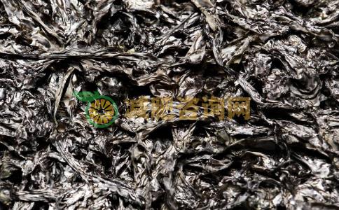 下半身浮肿怎么办 消除下半身水肿的方法有哪些 哪些方法可以消除下半身浮肿。