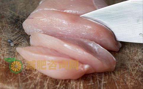 吃米饭容易胖还是面包容易胖 如何控制米饭的食用量 喝水会长胖吗