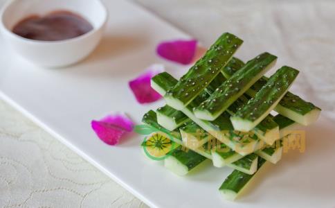 饮食吃什么可以减肥 最适合女人减肥的食物有哪些 不节食怎么减肥