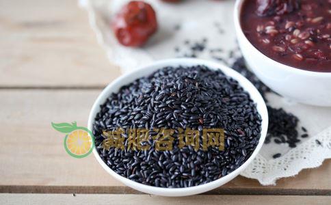 黑米的减肥效果好吗 吃黑米可以减肥吗 黑米减肥食谱有哪些