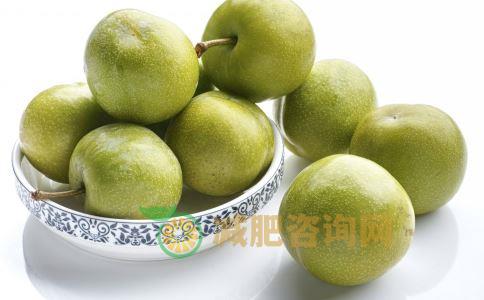 冬季吃什么水果能减肥 冬季减肥水果有哪些 冬季减肥吃什么