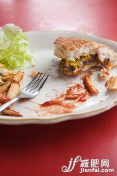 饮食,食品,室内,叉,盘子_92290136_fries on a plate_创意图片_Getty Images China