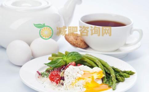 瘦不下来的原因 怎么减肥就是不瘦是怎么回事 吃蔬菜沙拉能减肥吗