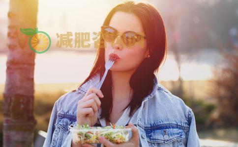 为什么减肥要搭配饮食 减肥期间可以吃什么主食 减肥吃什么热量低
