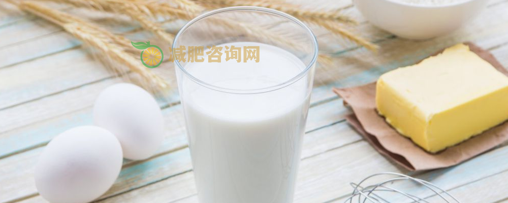 晚上饿了喝牛奶会胖吗 喝牛奶会长胖吗 喝牛奶的好处