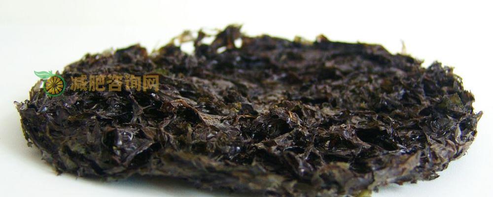 双腿纤细穿超短裙好好看 有一起瘦身的小伙伴吗 双腿肥胖该如何瘦腿 双腿水肿吃什么食物好 为什么吃紫菜可以帮助瘦腿