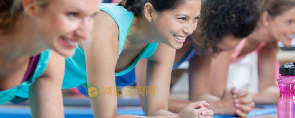 仰卧起坐减肥的危害 仰卧起坐的危害 卷腹减肥方法