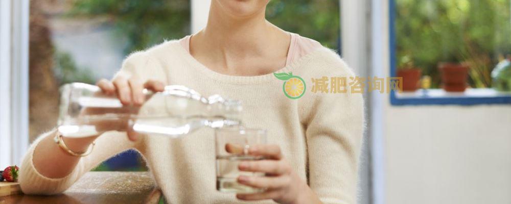 想减肥成功要忌口奶茶 喝奶茶为什么不利于减肥 喝奶茶为什么不利于减肥 日常减肥喝什么饮料好 为什么喝绿茶可以减肥