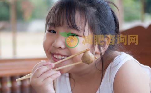 怎么减掉腹部赘肉 小肚子怎么减 为什么会长出小肚子 吃哪些食物容易长小肚子 