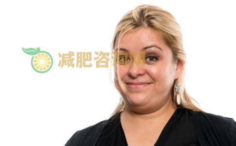 秋季瘦身 秋季最有效的减肥方法 排毒减肥 半身浴