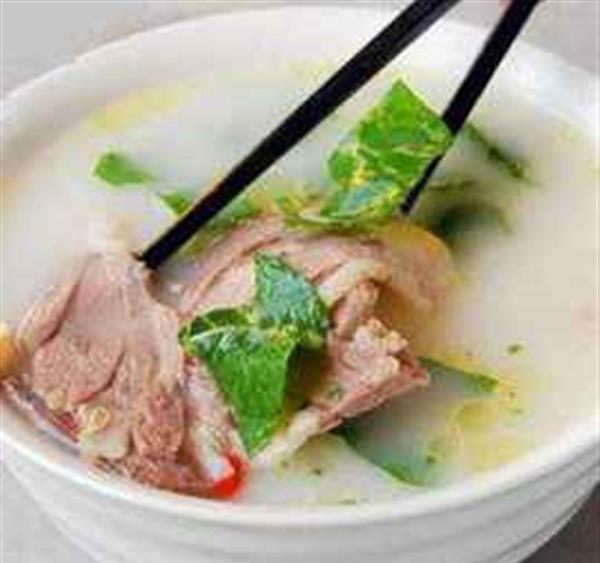 羊肉汤热量高吗 冬天喝羊汤会长胖吗