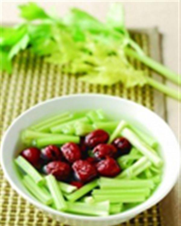 芹菜月瘦20斤 高纤维食物减肥法