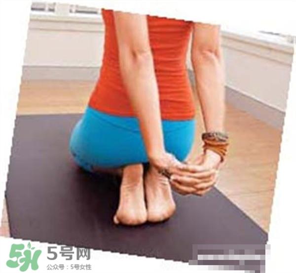 丰胸瑜伽动作图解 瑜伽丰胸基本动作