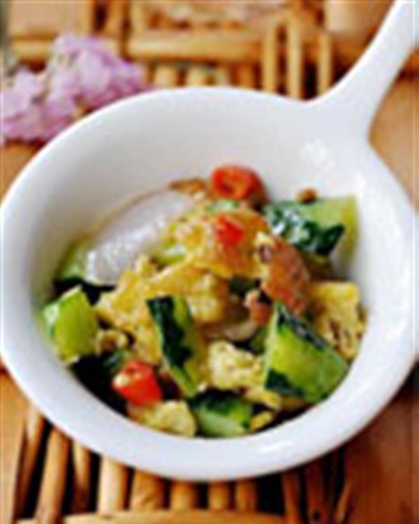 黄瓜鸡蛋快速减肥食谱 边吃边瘦的方法