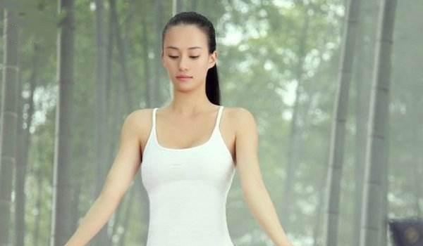 秋季做哪些瑜伽减肥 秋季做瑜伽的好处