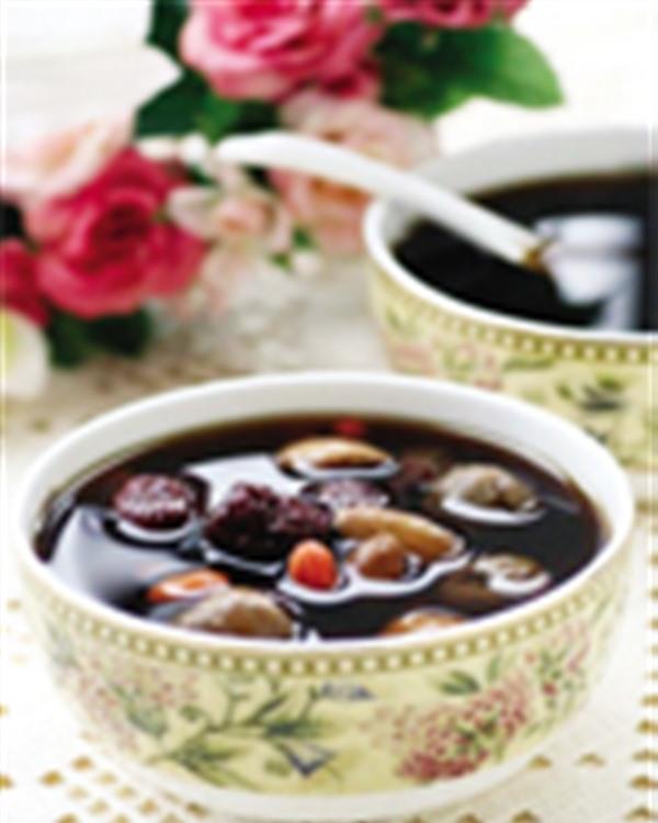 胸太小了怎么办 自制丰胸汤的食谱做法大全