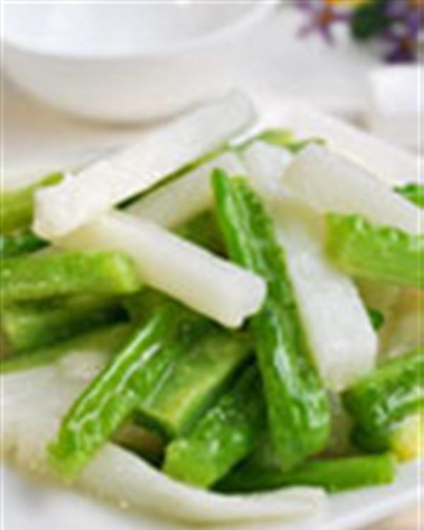 春季女生苦瓜减肥食谱 让人膜拜的不运动减肥法